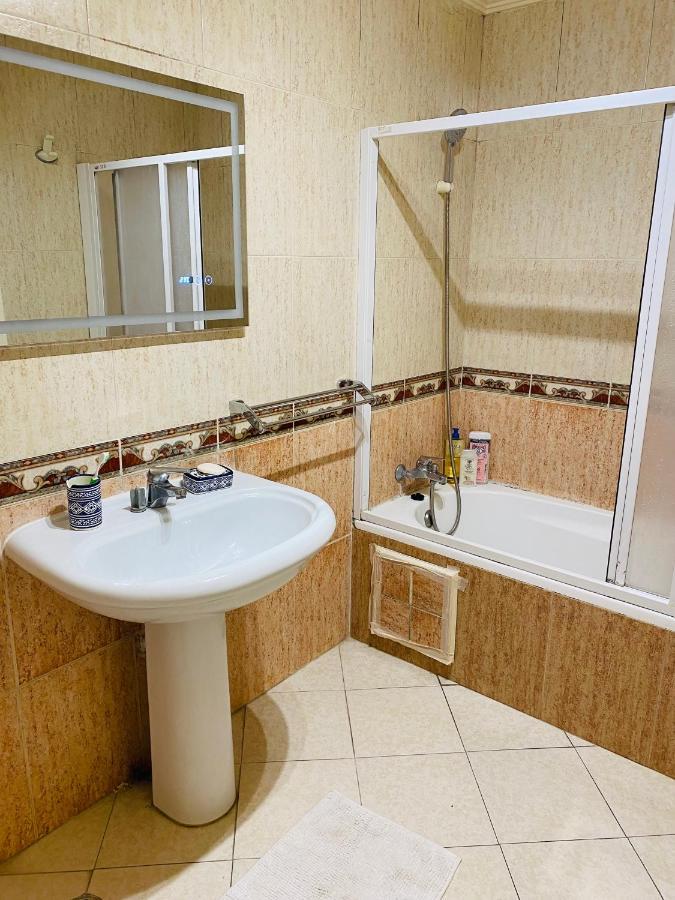 Appartement Spacieux Et Agreable Tanger Luaran gambar
